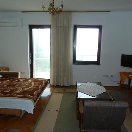 Apartment Nada 1 Jadranovo Ngoại thất bức ảnh