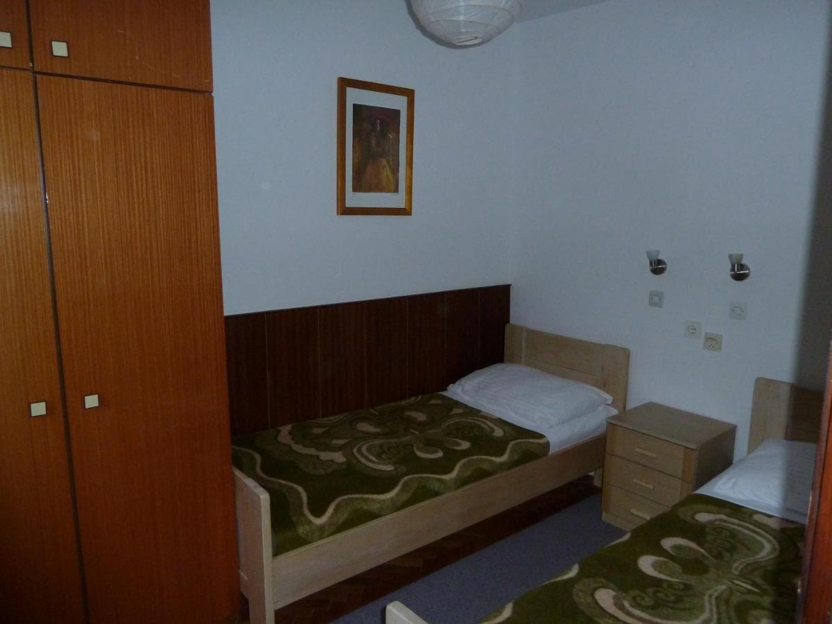Apartment Nada 1 Jadranovo Ngoại thất bức ảnh