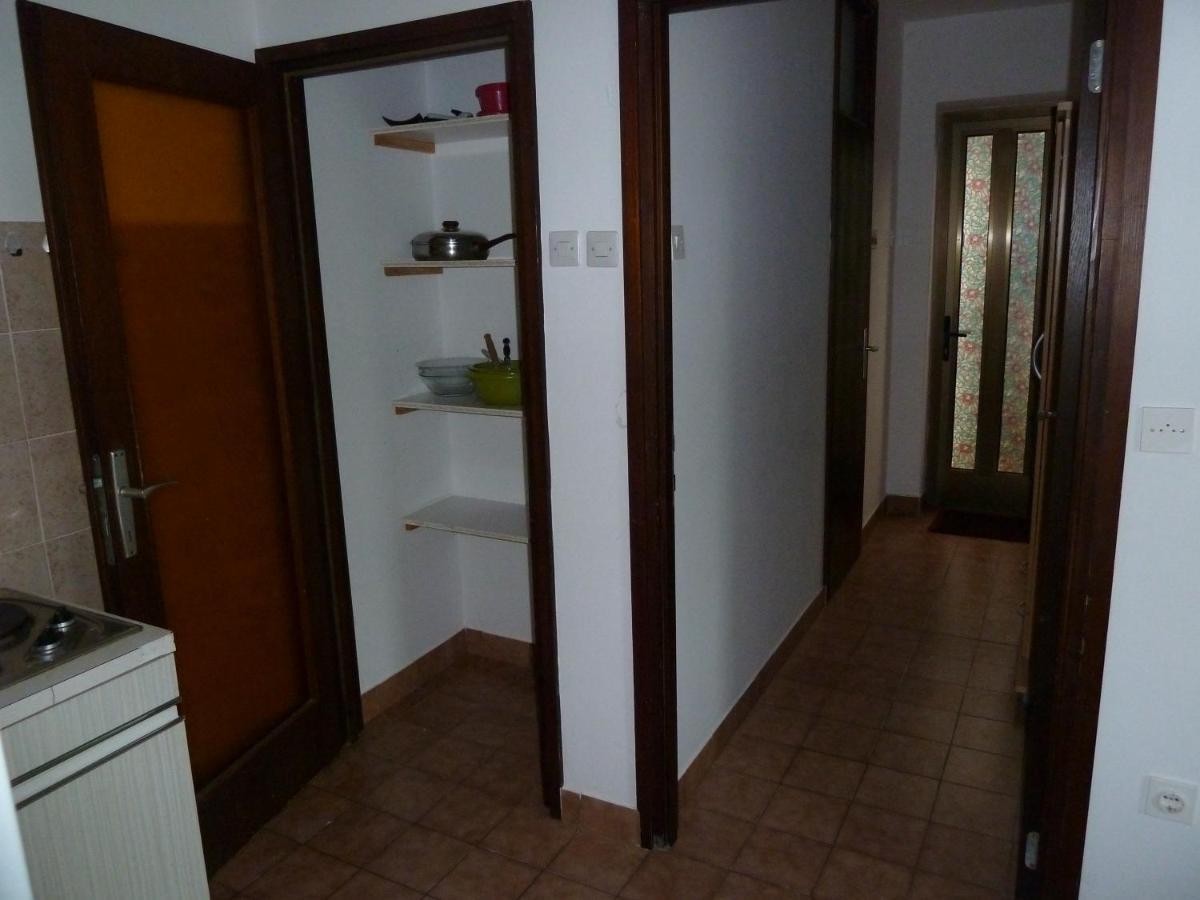 Apartment Nada 1 Jadranovo Ngoại thất bức ảnh